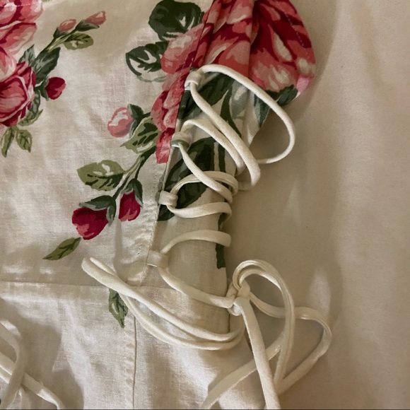 NWOT White Roses Dress - Picture 4 of 4